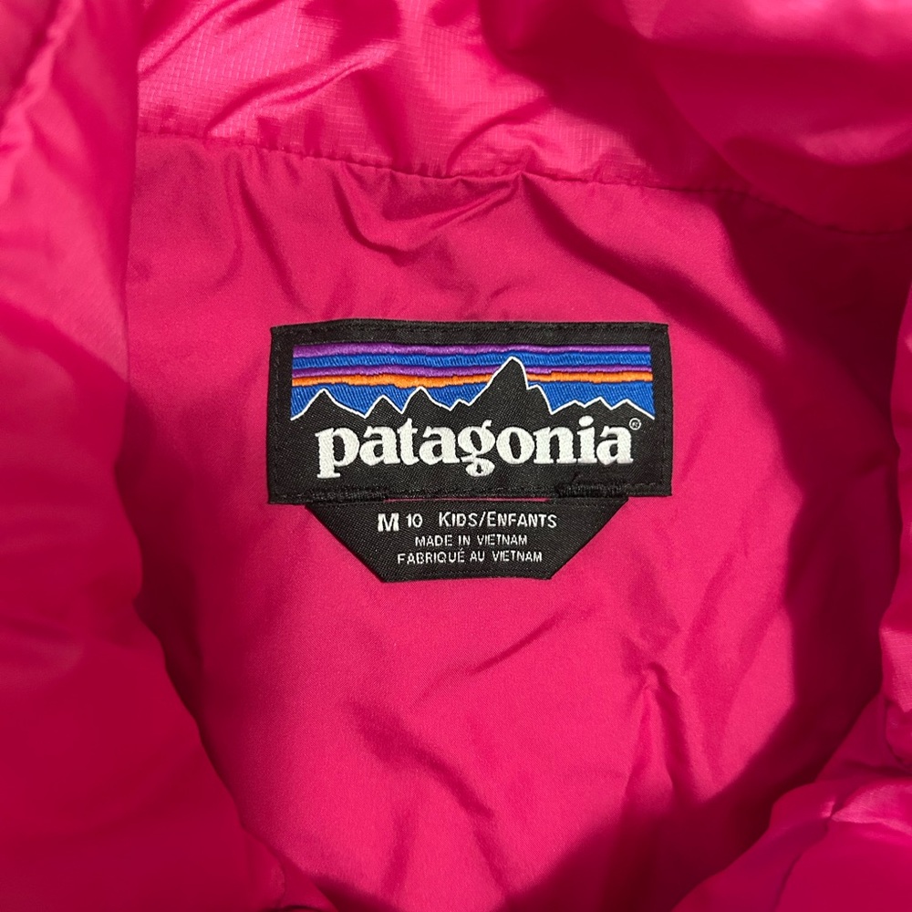 Patagonia Kids size 10 Bright Pink Quilted Puffer Jacket - Picture 4 of 5